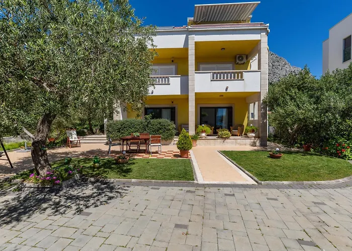 With Parking Space Duce, Omis - 2778 Appartement