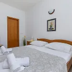 דירה With Parking Space Duce, Omis - 2778 *