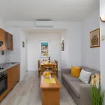 With Parking Space Duce, Omis - 2778 דירה Duće