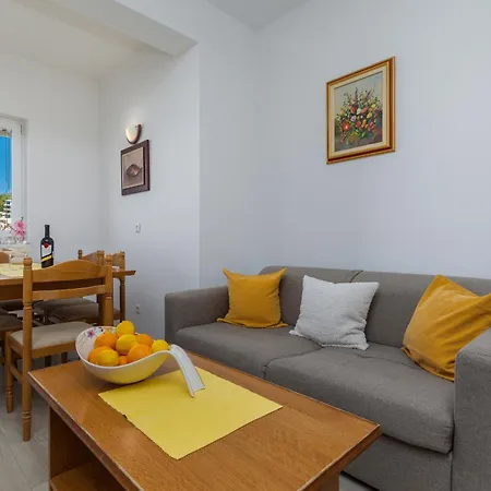Διαμέρισμα With A Parking Space Duce, Omis - 2778 Duće