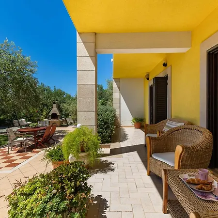 Διαμέρισμα With A Parking Space Duce, Omis - 2778 *