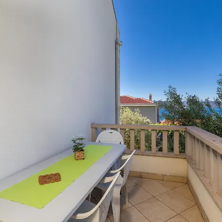 With A Parking Space Duce, Omis - 2778 Διαμέρισμα *
