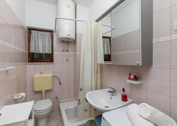 Apartmán With Parking Space Duce, Omis - 2778 Duće